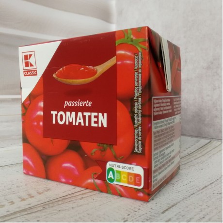 Соус Томатний в тетрапаку Tomatoes Passata 500 мл